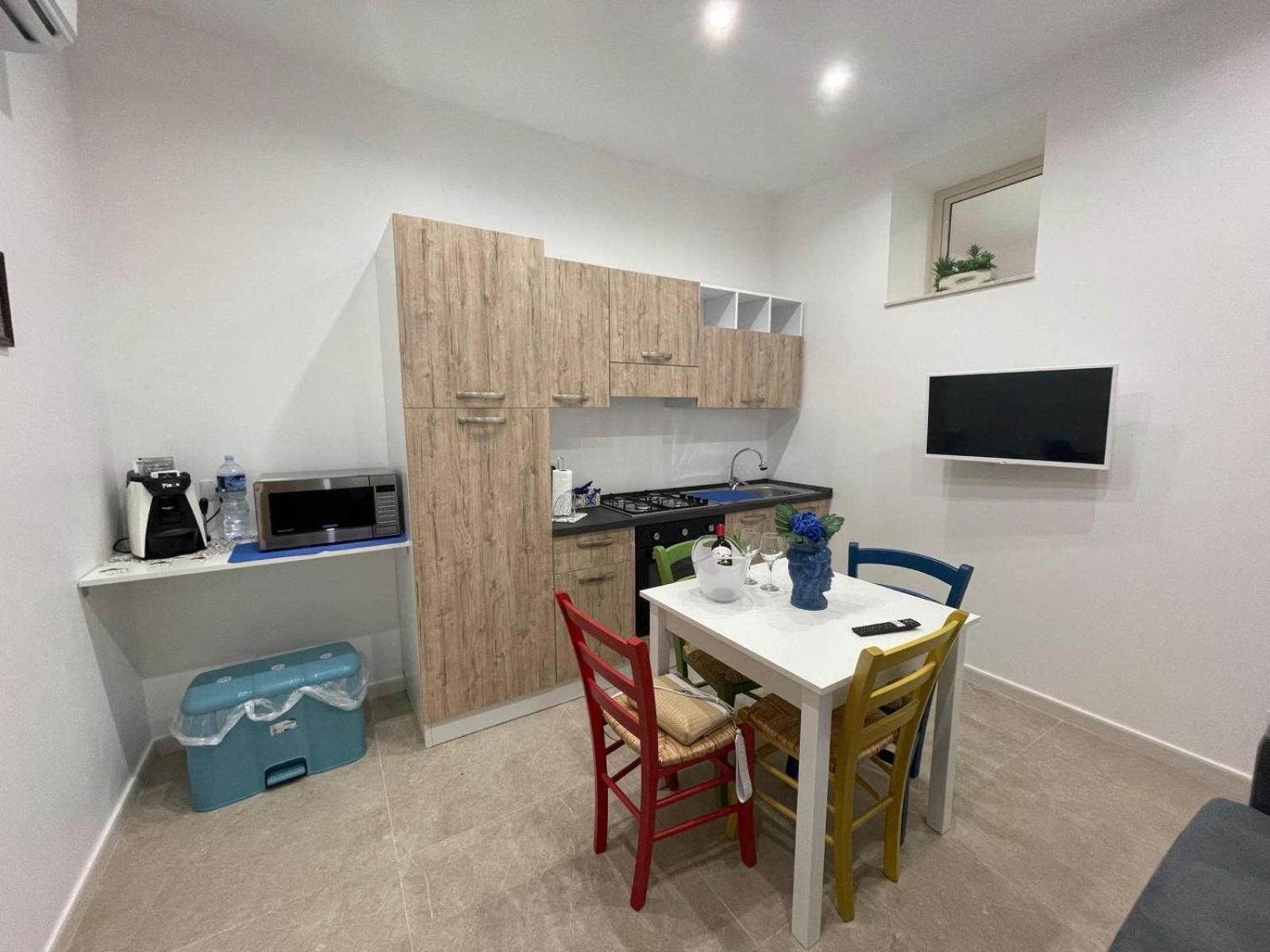 Casa Vacanze Soraja Palermo Exteriör bild